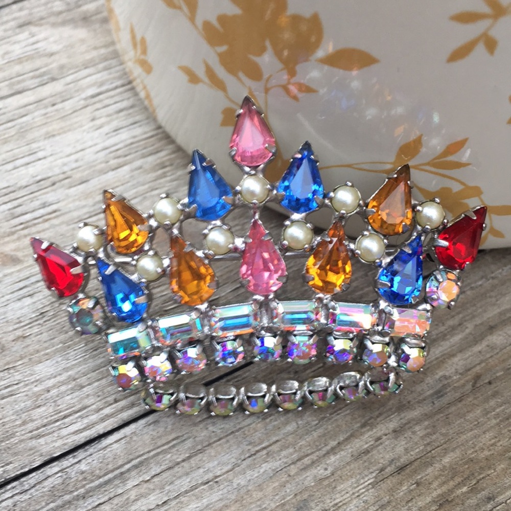 Vintage Crown Brooch  - signed B David